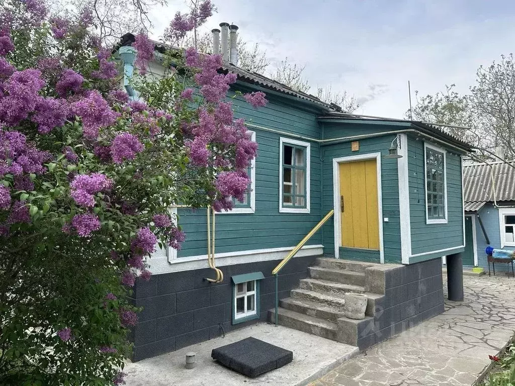 Дом в Ростовская область, Семикаракорский район, Кочетовская ст-ца ... - Фото 1