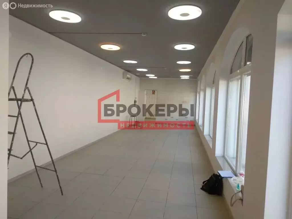 Помещение свободного назначения (65 м) - Фото 1