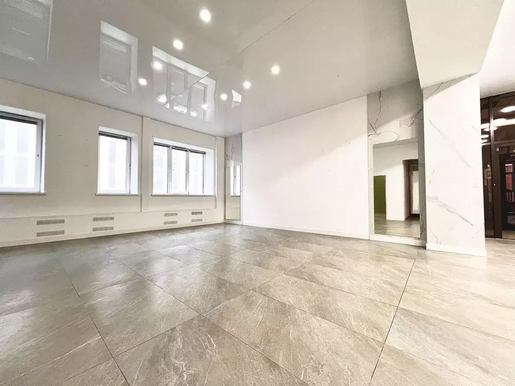 Офис в Татарстан, Казань ул. Карла Маркса, 5 (77 м) - Фото 1