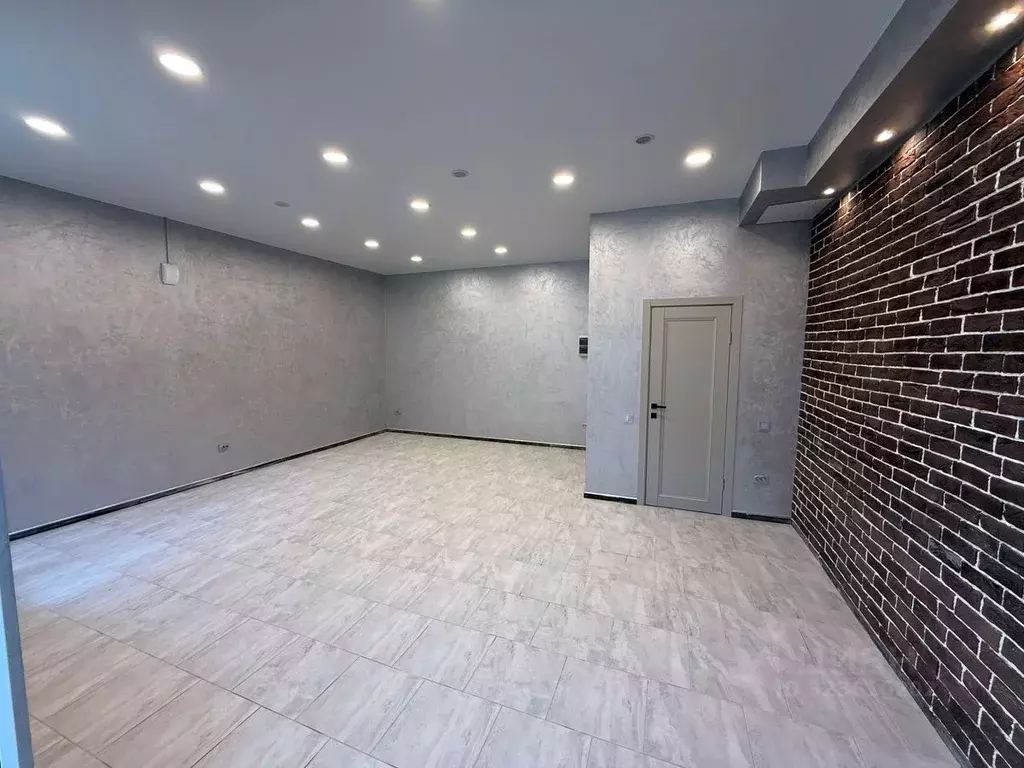 Офис в Краснодарский край, Краснодар ул. Краеведа Соловьева, 6к3 (37 ... - Фото 1