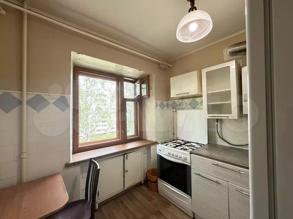 2-к. квартира, 42 м, 5/5 эт. - Фото 1