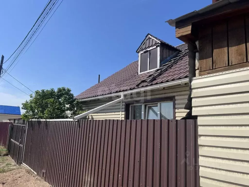 Дом в Бурятия, Улан-Удэ ул. Телембинская, 125 (56 м) - Фото 1