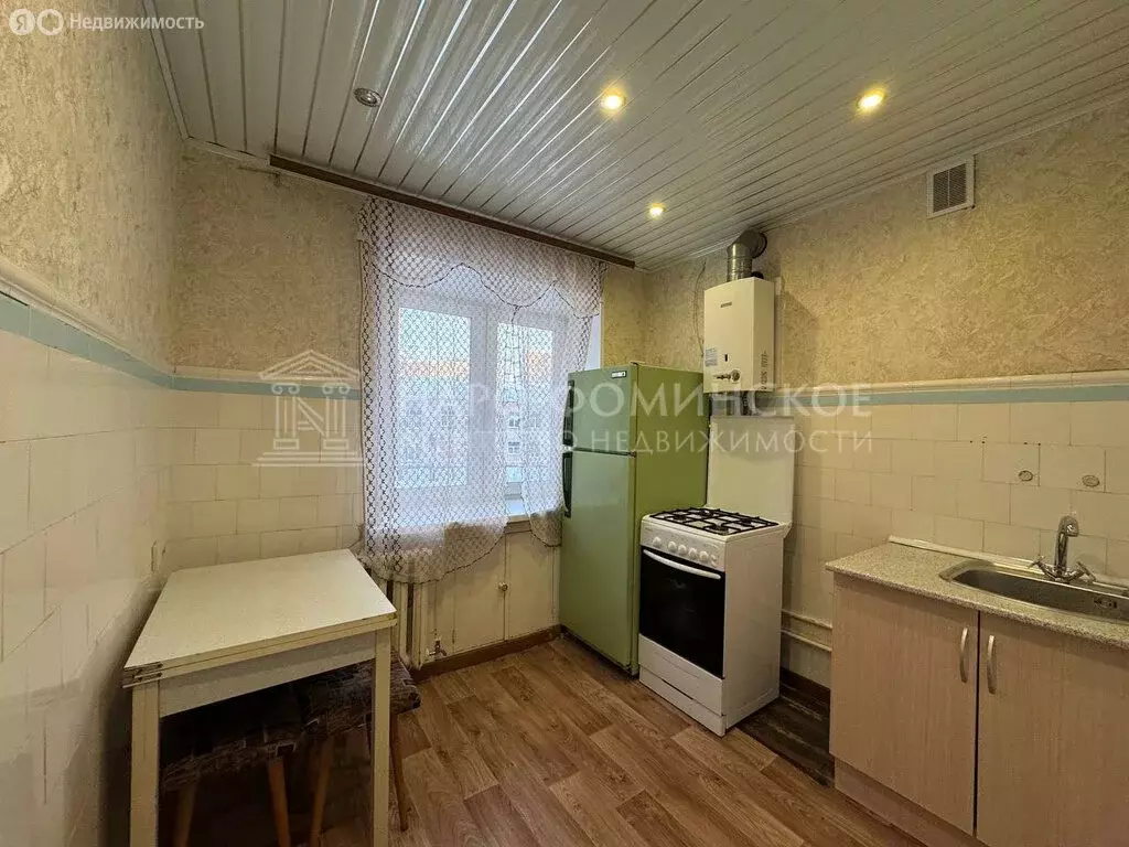 2-комнатная квартира: Наро-Фоминск, микрорайон Южный, улица Мира, 12 ... - Фото 2