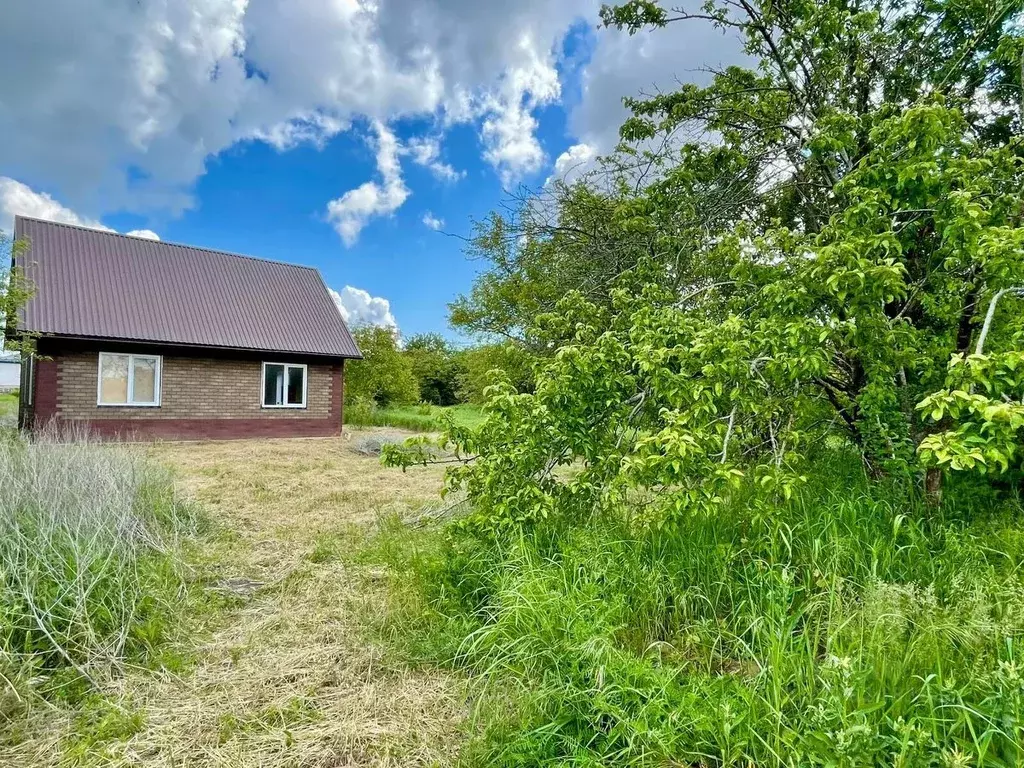 Дом в Краснодарский край, Темрюк ул. Анджиевского, 32 (80 м) - Фото 1