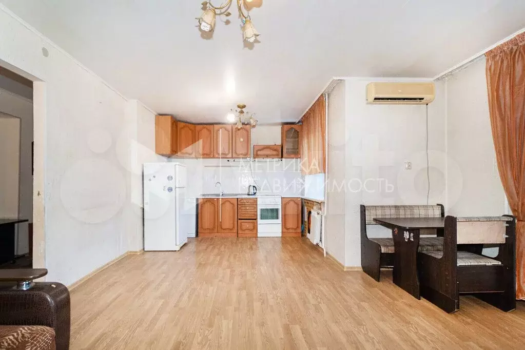 3-к. квартира, 70 м, 4/9 эт. - Фото 1