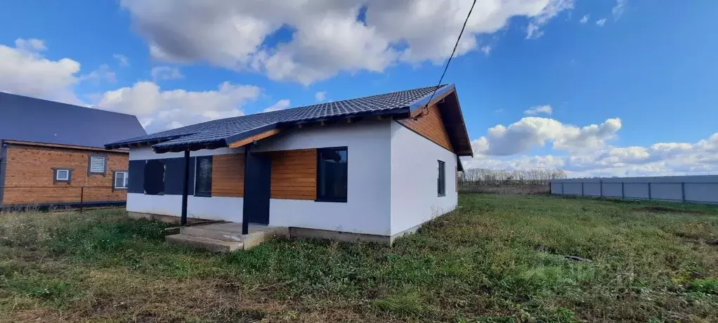 Коттедж в Башкортостан, Уфимский район, Дмитриевский сельсовет, д. ... - Фото 0