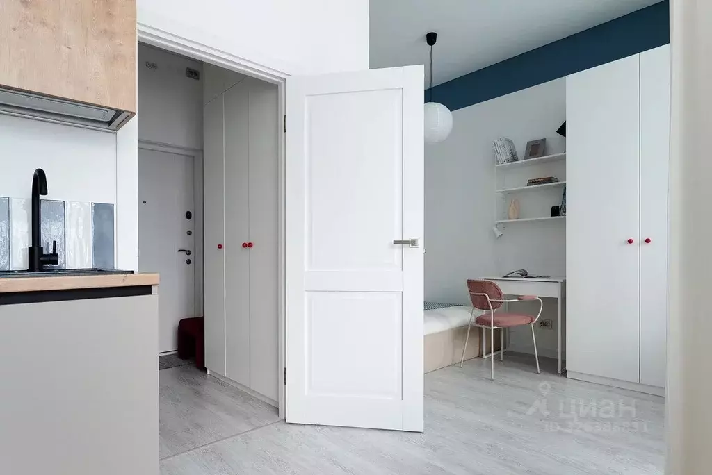 Студия Санкт-Петербург пос. Стрельна, просп. Буденного, 20к1 (25.0 м) - Фото 1