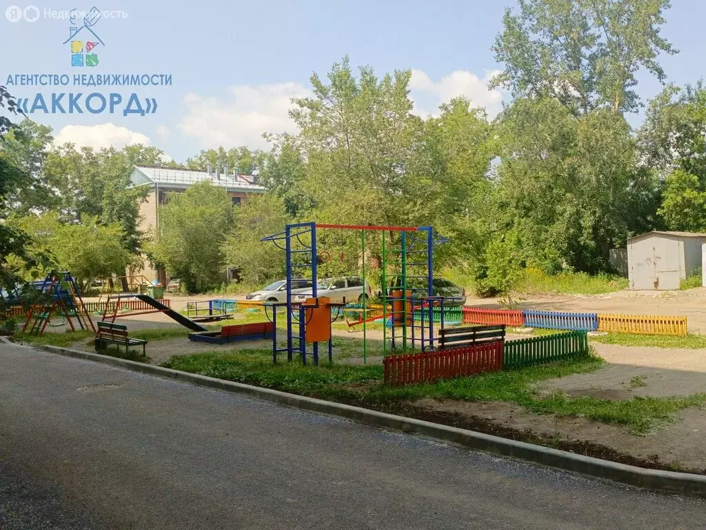 1-комнатная квартира: Бийск, Ленинградская улица, 33/1 (35.4 м) - Фото 0