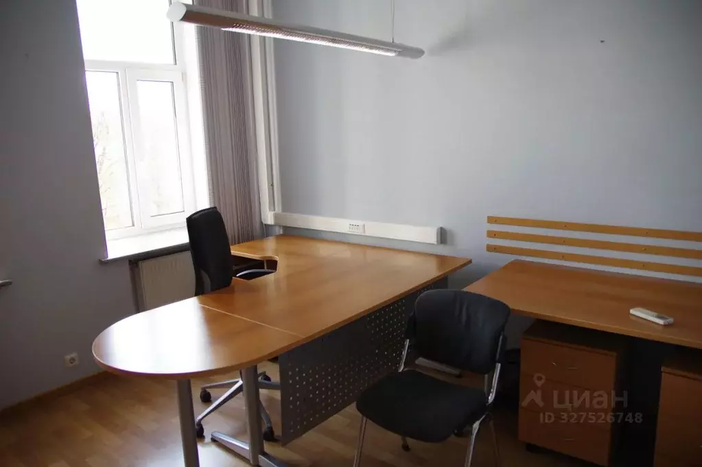 Офис в Санкт-Петербург 4-я Васильевского острова линия, 17 (2043 м) - Фото 2