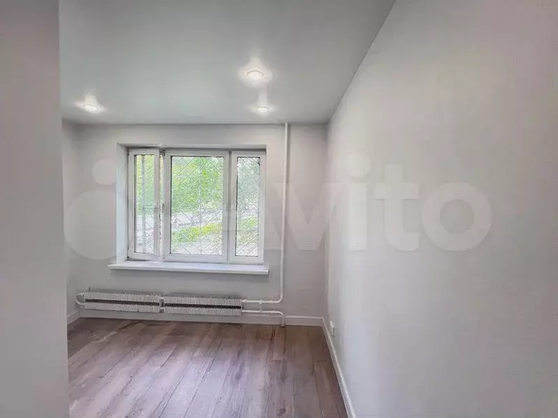 Квартира-студия, 10,1 м, 1/9 эт. - Фото 1