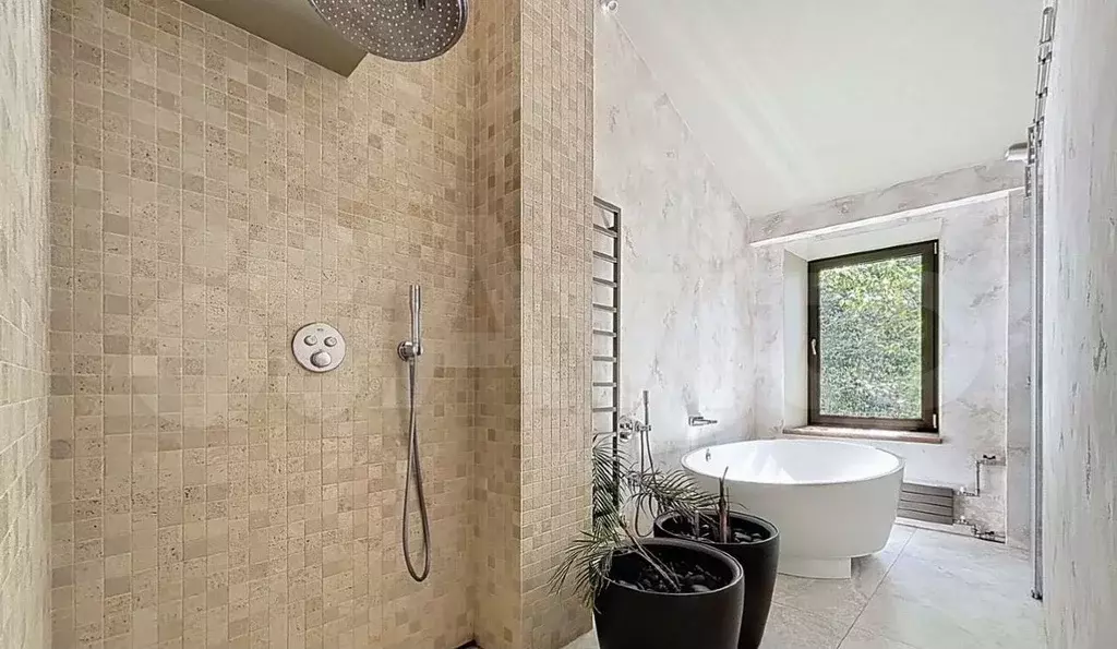 6-к. квартира, 300 м, 3/4 эт. - Фото 0
