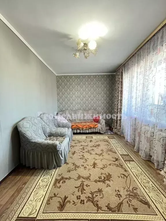 2-к кв. Тыва, Кызыл Спутник мкр, ул. Убсу-Нурская, 6 (42.9 м) - Фото 1
