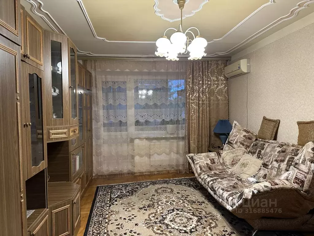 3-к кв. Краснодарский край, Новокубанск Ленинградская ул., 21 (58.5 м) - Фото 0