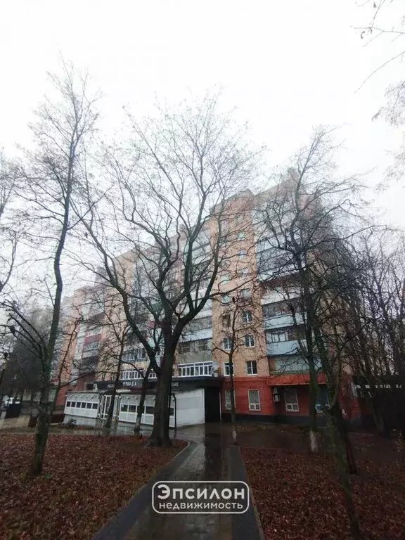 3-комнатная квартира: Курск, улица Кати Зеленко, 6В (60.2 м) - Фото 1