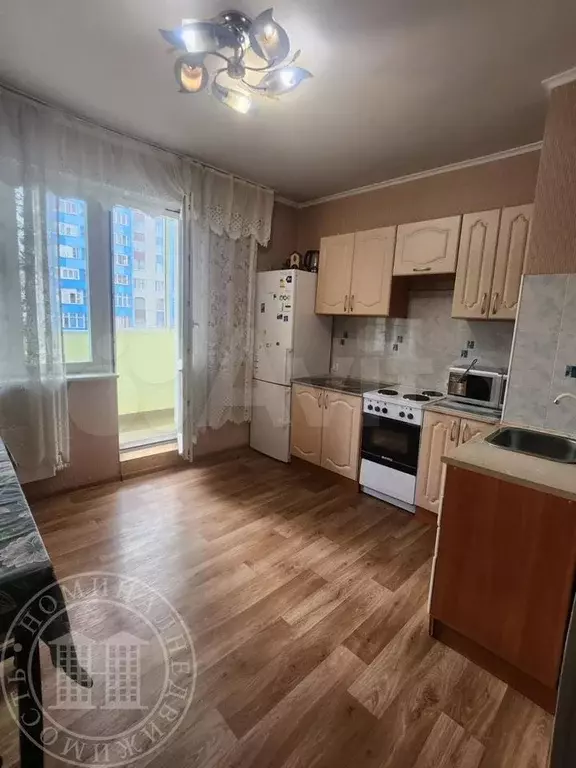 1-к. квартира, 50 м, 8/17 эт. - Фото 0