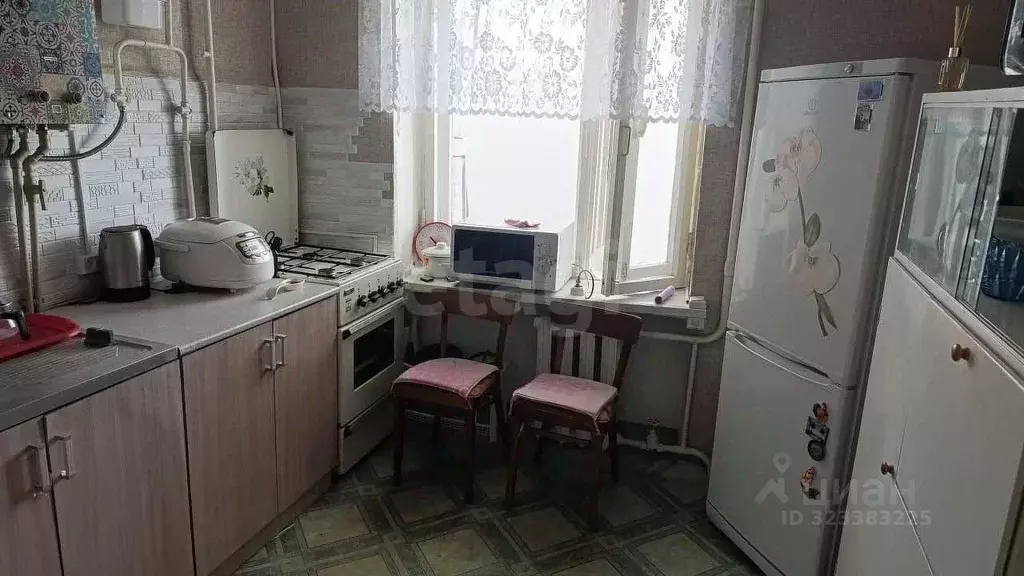 2-к кв. Курская область, Льгов Комсомольская ул., 32 (50.2 м) - Фото 1