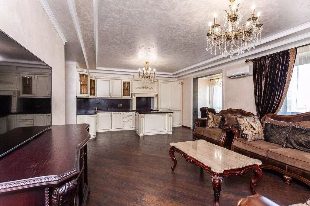 Продаётся 4-к квартира, 120 м - Фото 0