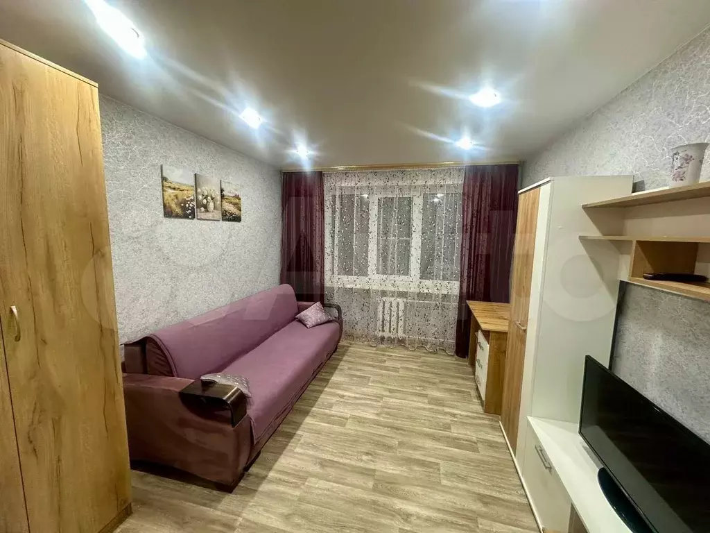 Комната 18 м в 4-к., 2/3 эт. - Фото 0