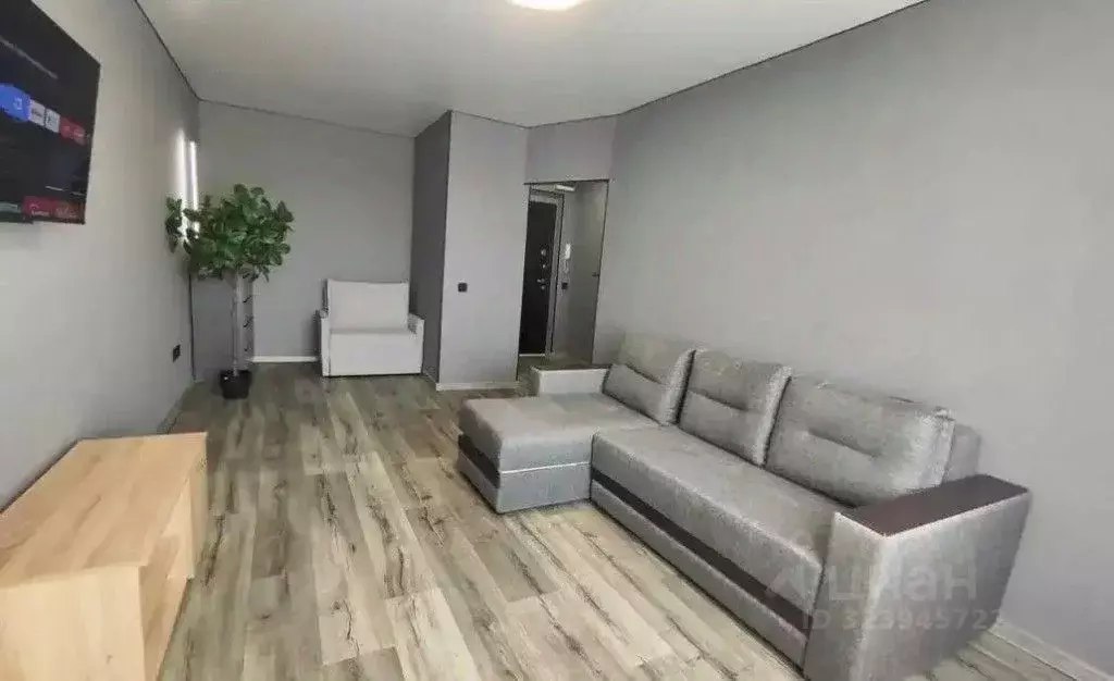 1-к кв. Приморский край, Владивосток ул. Толстого, 25 (33.0 м) - Фото 2