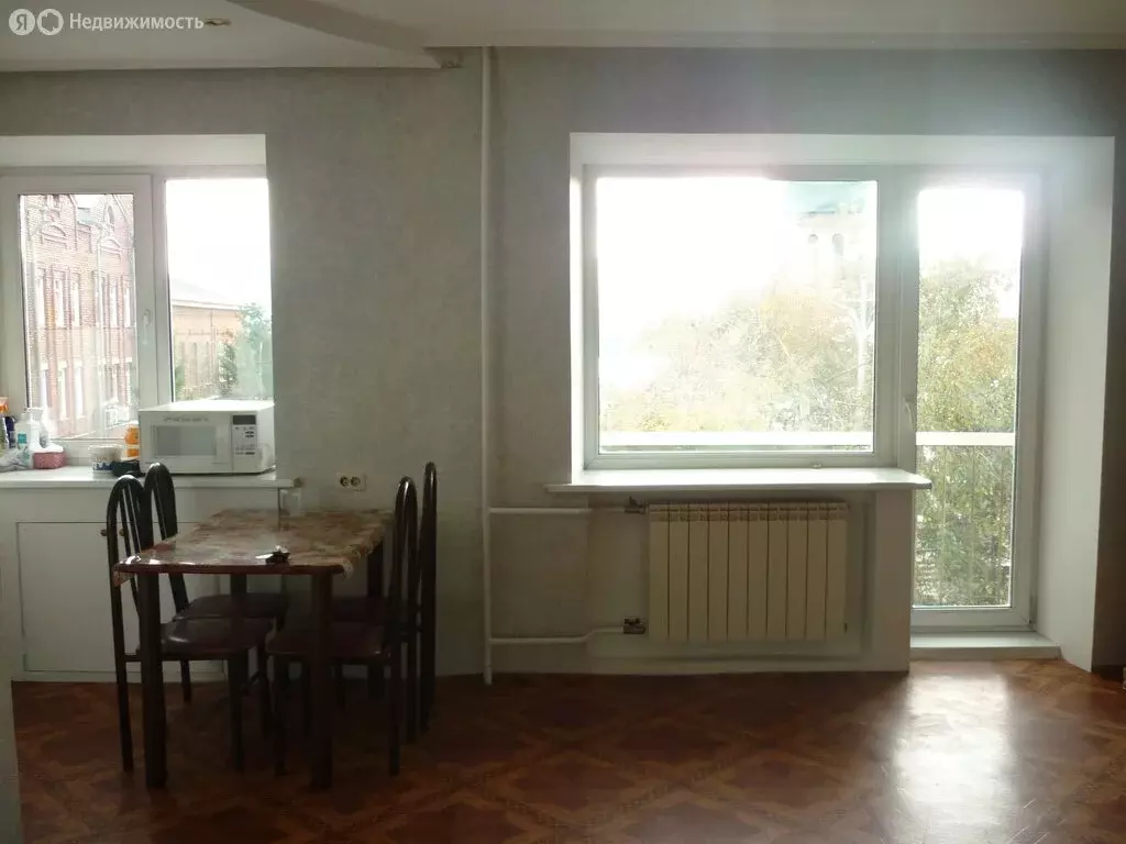 2-комнатная квартира: Красноярск, улица Дубровинского, 76 (45 м) - Фото 0