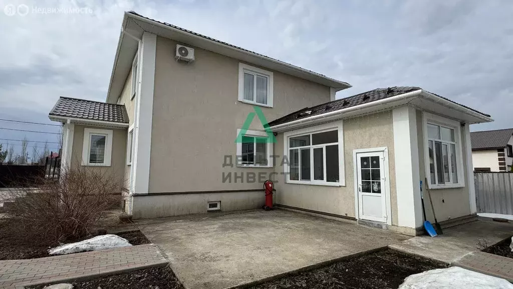 Дом в село Акбердино, Красноморская улица, 36 (221 м) - Фото 1