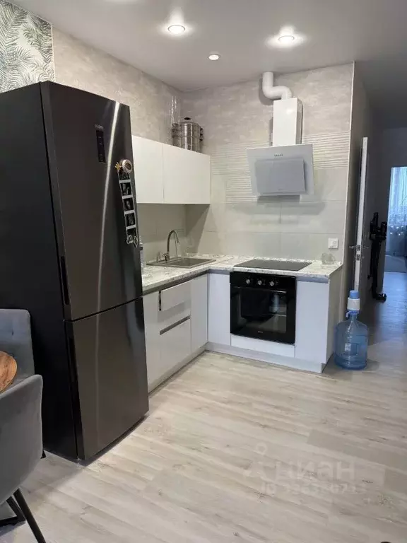 2-к кв. Омская область, Омск Взлетная ул., 11/1 (47.0 м) - Фото 2