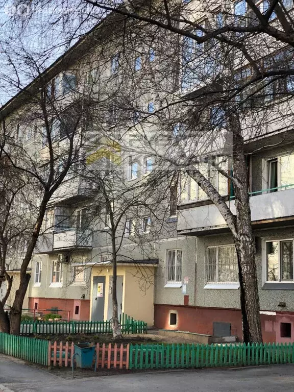1-комнатная квартира: Омск, улица Сулеймана Стальского, 8 (36 м) - Фото 0
