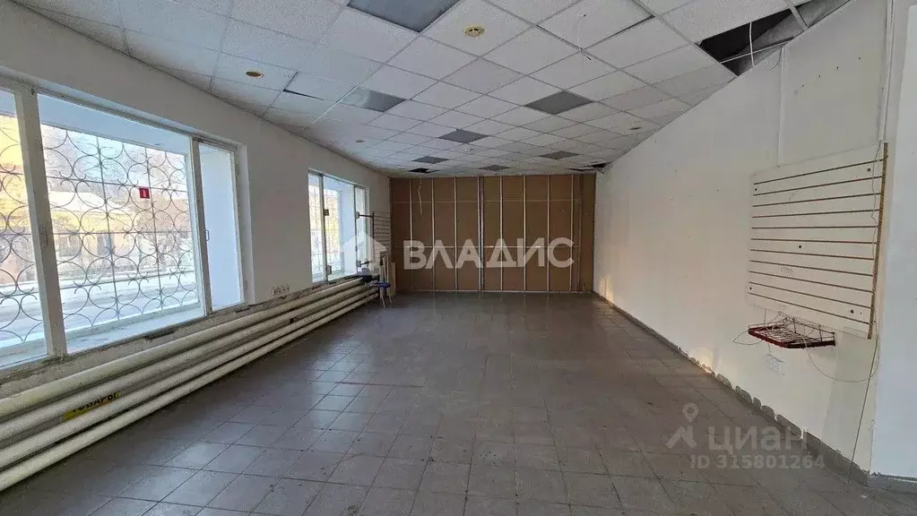 Помещение свободного назначения в Оренбургская область, Орск Старый ... - Фото 0