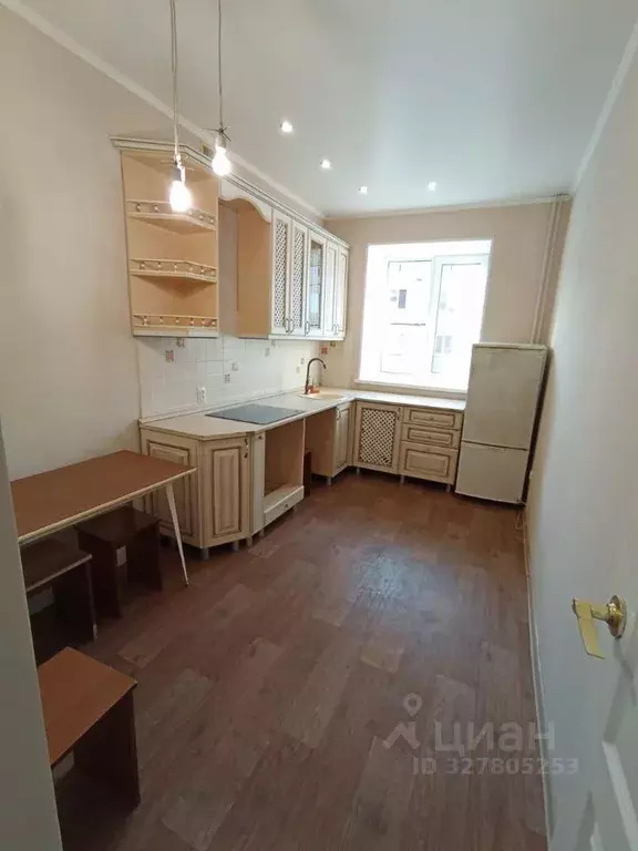 3-к кв. Хакасия, Черногорск ул. Калинина, 10 (70.4 м) - Фото 1