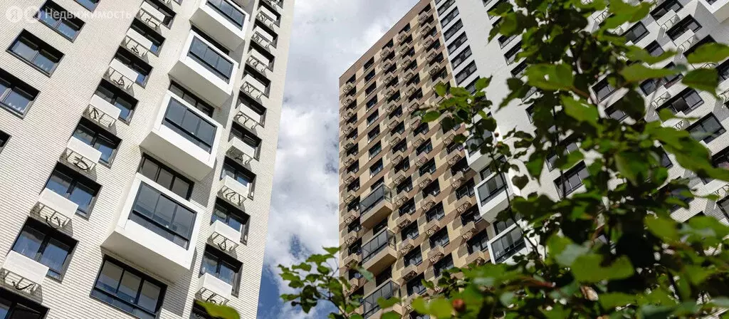 2-комнатная квартира: Екатеринбург, проспект Космонавтов, 11А (55.9 м) - Фото 1