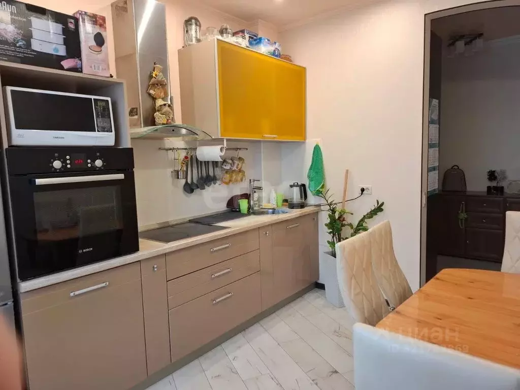 2-к кв. Ямало-Ненецкий АО, Ноябрьск Холмогорская ул., 41 (52.0 м) - Фото 1