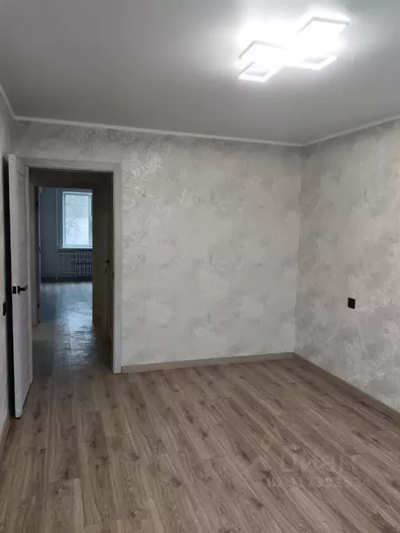 2-к кв. Брянская область, Брянск ул. Металлургов, 43 (52.0 м) - Фото 1
