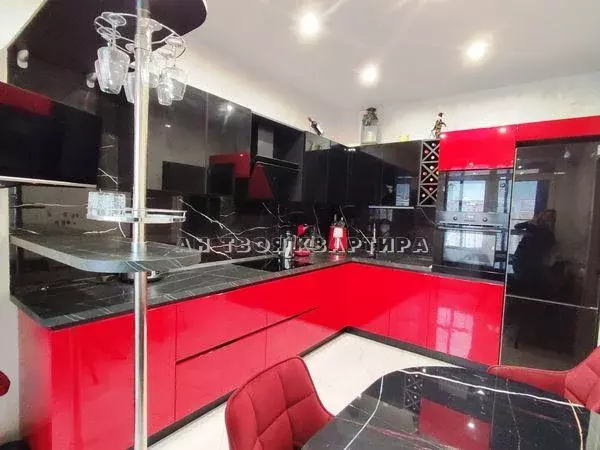 Продается 1-комнатная квартира - Фото 1