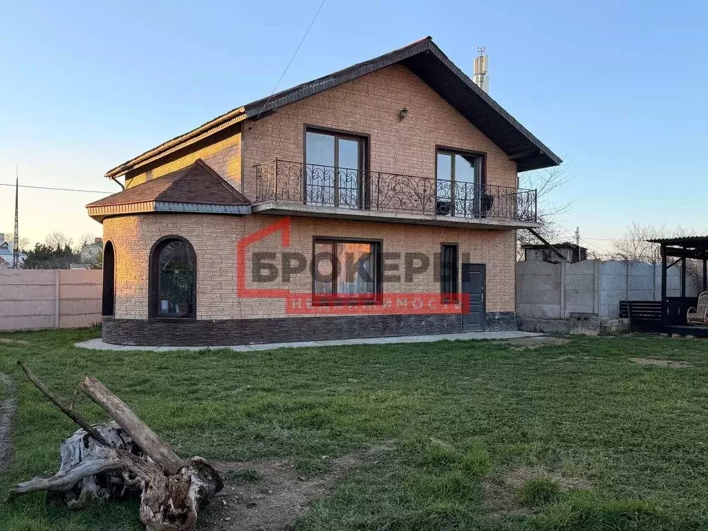 Дом в Севастополь Строитель СУ-432 садовое товарищество,  (148 м) - Фото 1