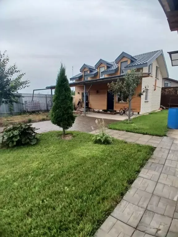Дом в Московская область, Одинцовский городской округ, с. Каринское  ... - Фото 1