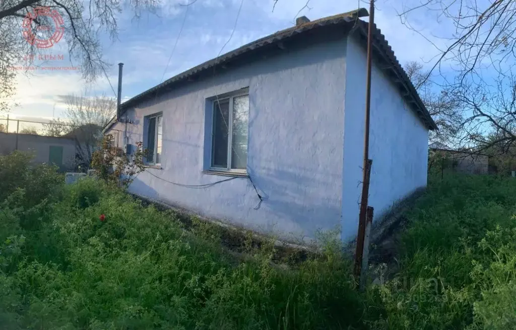Дом в Крым, с. Ленинское ул. Октябрьская, 3 (67 м) - Фото 2