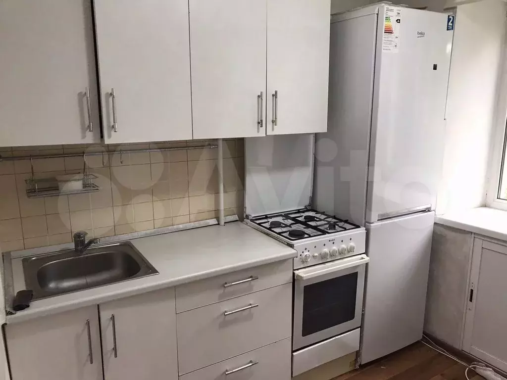 3-к. квартира, 58 м, 3/5 эт. - Фото 0