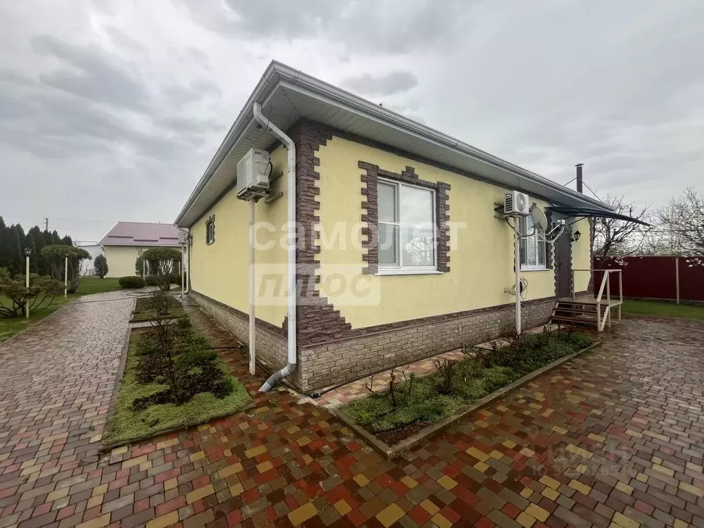 Дом в Краснодарский край, Тимашевский район, Дербентское с/пос, Мирный ... - Фото 1