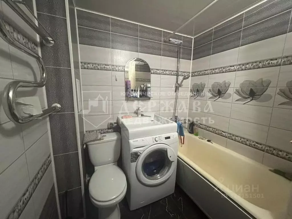 1-к кв. Кемеровская область, Кемерово Институтская ул., 13 (29.4 м) - Фото 1