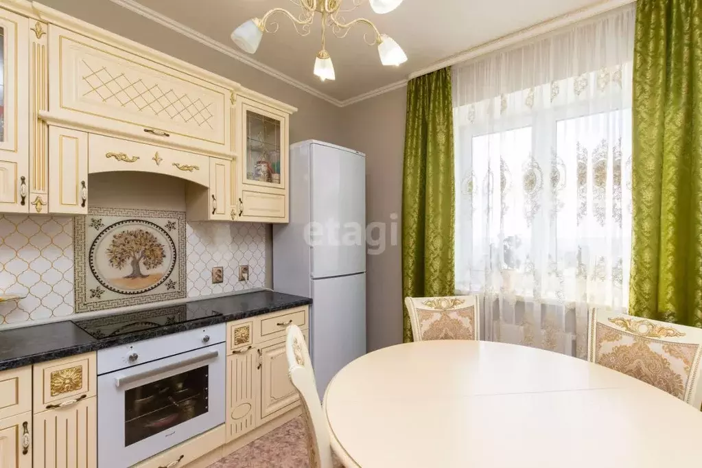 2-к кв. Тюменская область, Тюмень Солнечный проезд, 25к1 (61.5 м) - Фото 1