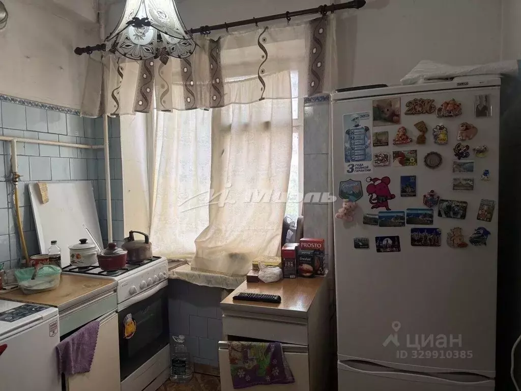3-к кв. Крым, Симферополь ул. Кечкеметская, 79 (59.1 м) - Фото 2