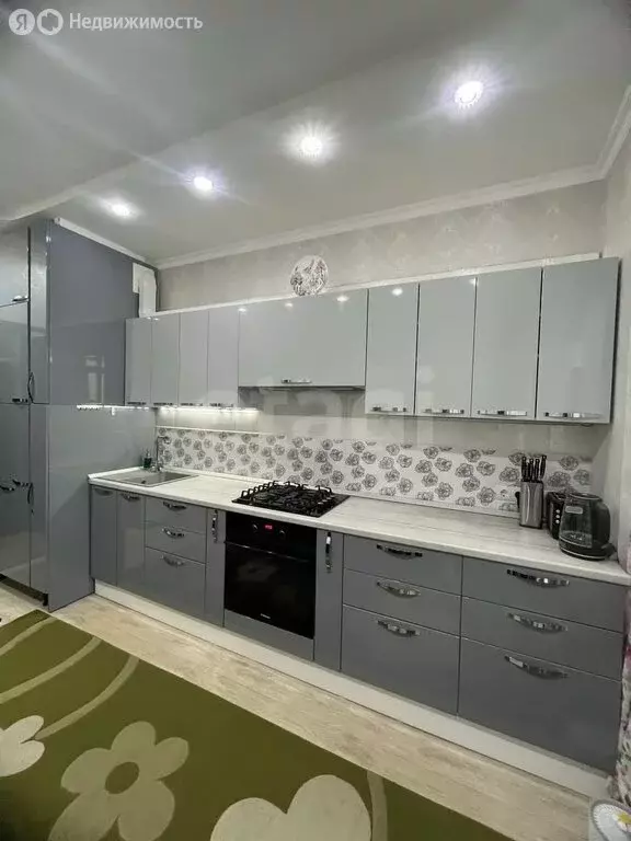 3-комнатная квартира: Усинск, Комсомольская улица, 13 (70.8 м) - Фото 1