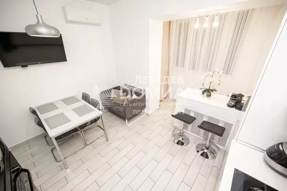 2-к кв. Ростовская область, Новочеркасск Молодежная ул. (60.9 м) - Фото 2