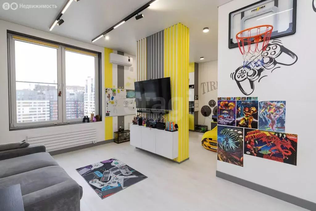 3-комнатная квартира: Тюмень, улица 50 лет Октября, 57В (122.4 м) - Фото 2