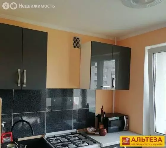 3-комнатная квартира: Калининград, улица Маршала Баграмяна, 8 (66.4 м) - Фото 1