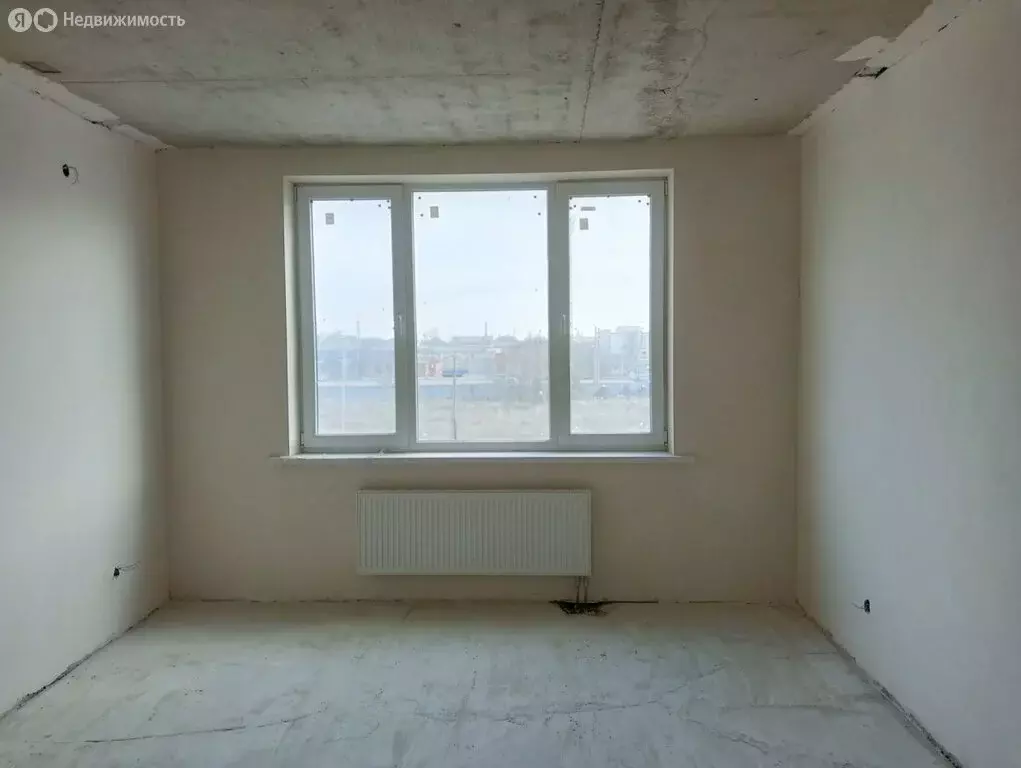 Квартира-студия: Евпатория, проспект Победы, 91 (85 м) - Фото 1