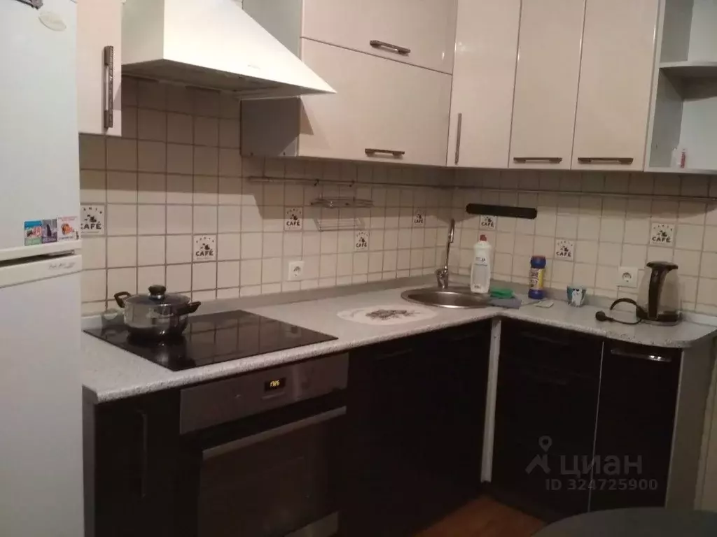 2-к кв. Омская область, Омск ул. Волховстроя, 11 (53.2 м) - Фото 1