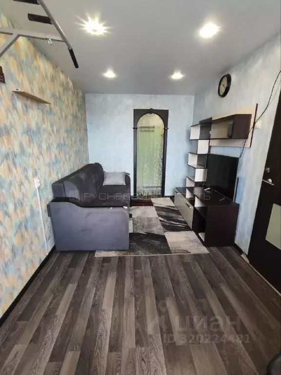 3-к кв. Кировская область, Киров ул. Маклина, 63а (56.3 м) - Фото 2