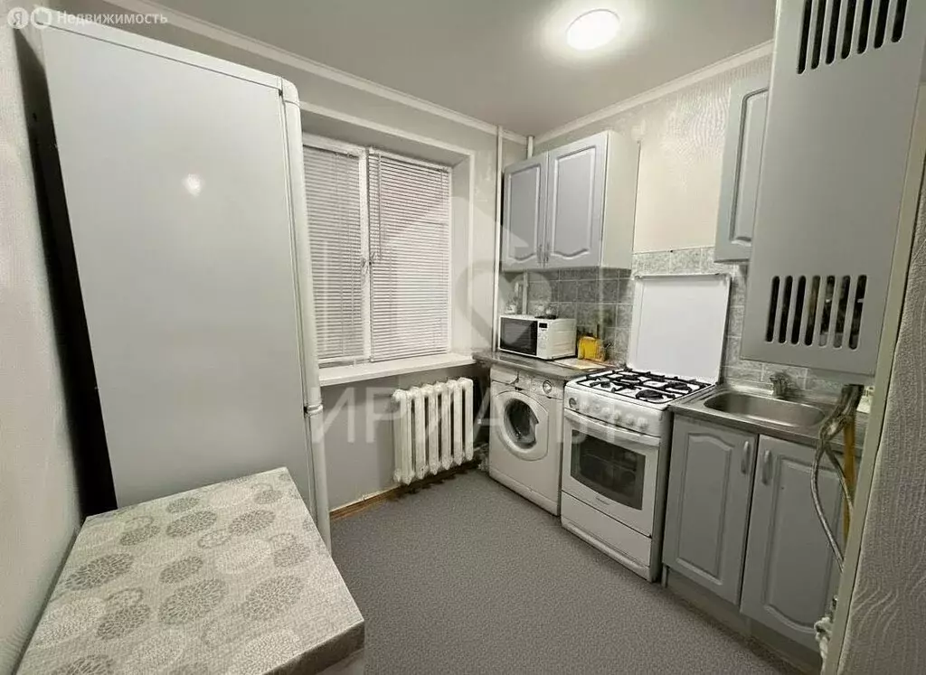 3-комнатная квартира: Железногорск, улица Рокоссовского, 9 (57.2 м) - Фото 1