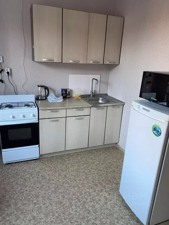 2-к кв. Волгоградская область, Волгоград ул. 70-летия Победы, 20 (55.0 ... - Фото 0